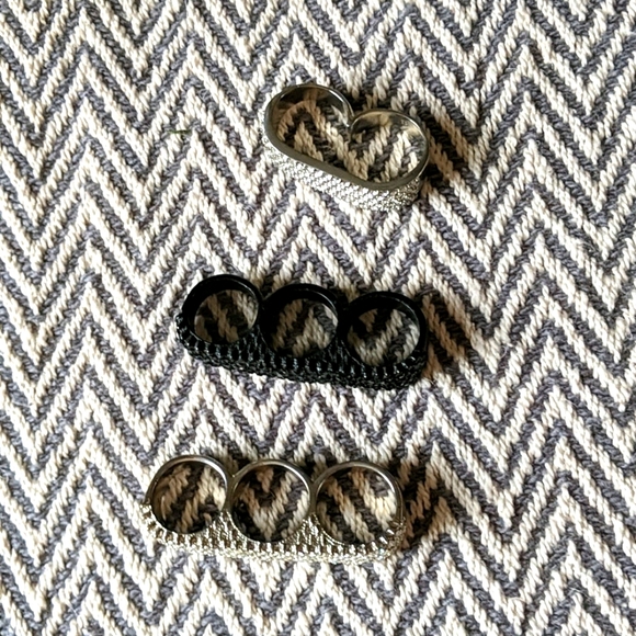 Stack of gemstone rings (knuckle rings) - Picture 2 of 5